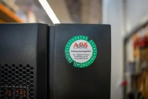 AdPoS Prüfplakette für zertifizierte USV-Anlagen